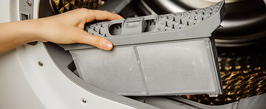 Signs Of A Clogged Dryer Lint Trap in Gilroy, California